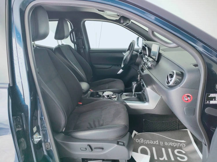 9 - Mercedes-Benz Classe X 250 d Progressive 4matic auto