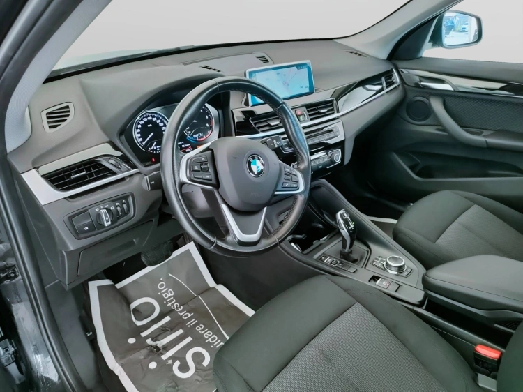 16 - BMW X1 X1 sdrive18d Advantage