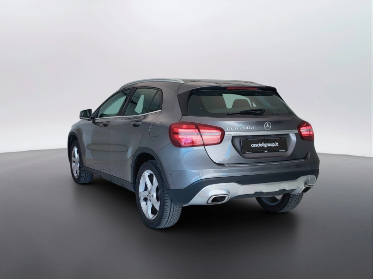 7 - Mercedes-Benz GLA 200 d Sport auto