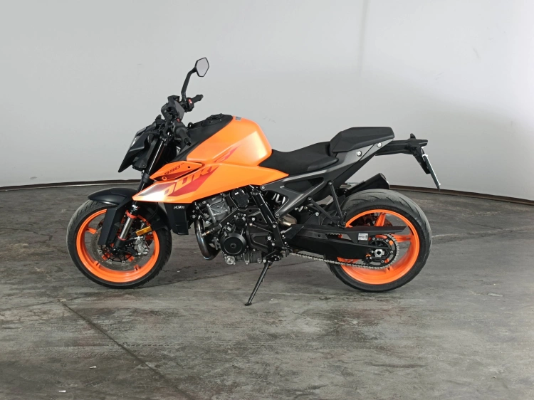 5 - Ktm Duke 990 Duke Abs