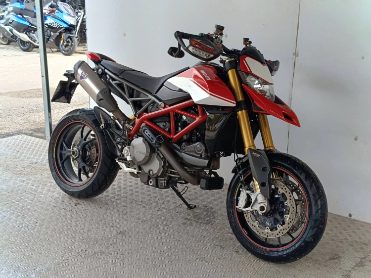 2 - Ducati Hypermotard Hypermotard 950 SP my19