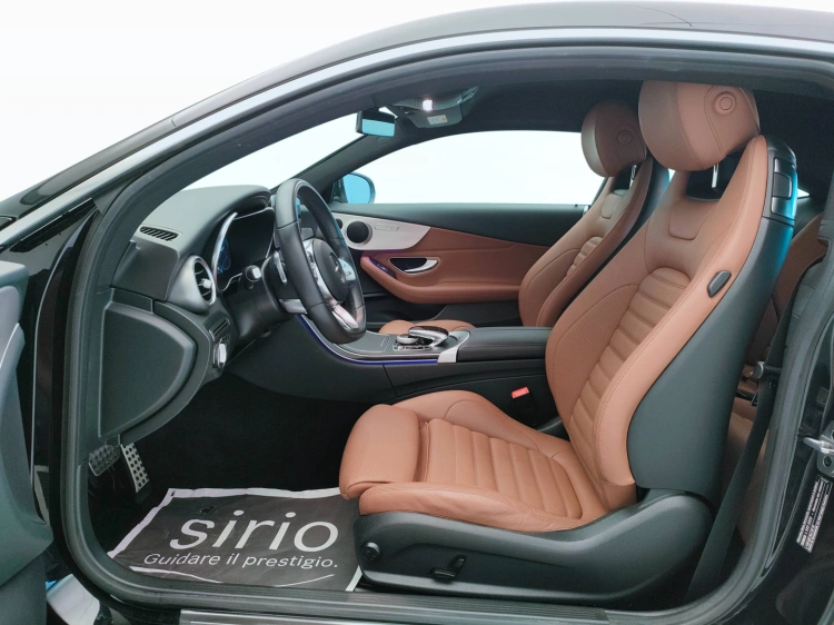 15 - Mercedes-Benz Classe C Coupe 220 d Premium 4matic auto