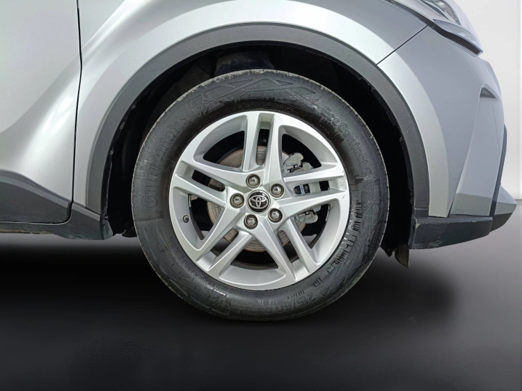 22 - Toyota C-HR C-HR 1.8h Business e-cvt
