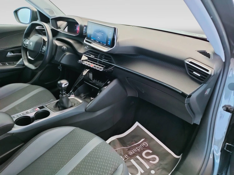 12 - Peugeot 2008 2ª serie PEUGEOT 2008 PureTech 130 S&S Allure