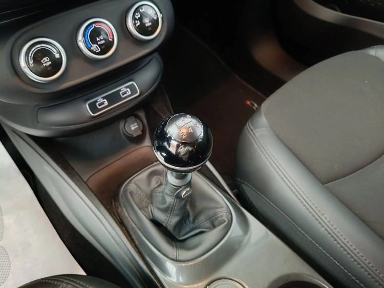 15 - Fiat 500 500X 1.3 mjt Connect 95cv