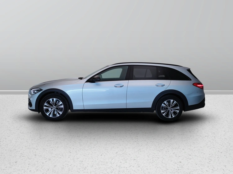 3 - Mercedes-Benz Classe C SW All-Terrain 220 d mhev Premium 4matic auto