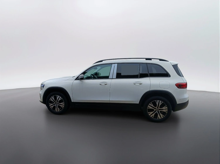 3 - Mercedes-Benz GLB 200 d Automatic 4MATIC