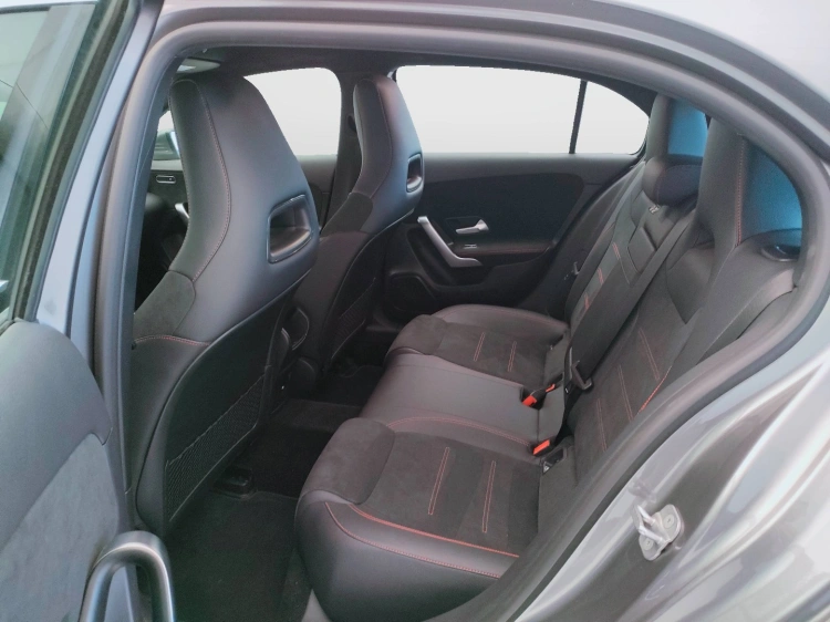 11 - Mercedes-Benz Classe A 250 e phev AMG Line Advanced Plus Digital Edition auto