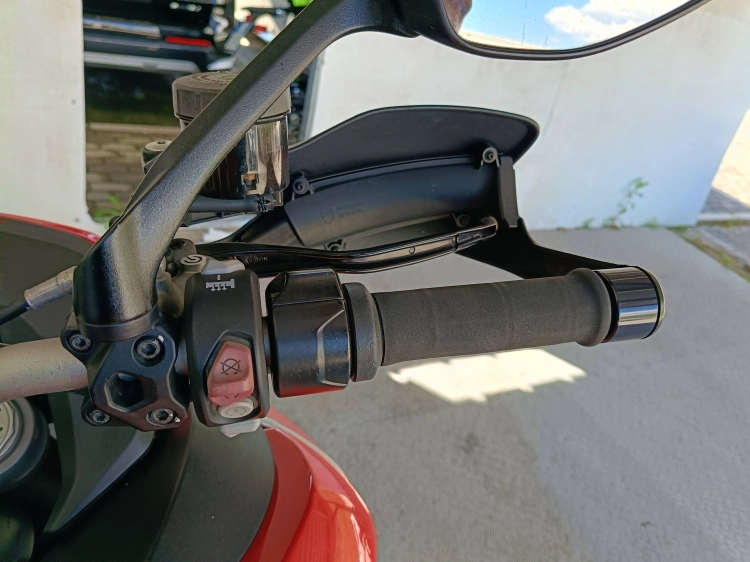 8 - Ducati Multistrada DUCATI MULTISTRADA  ENDURO