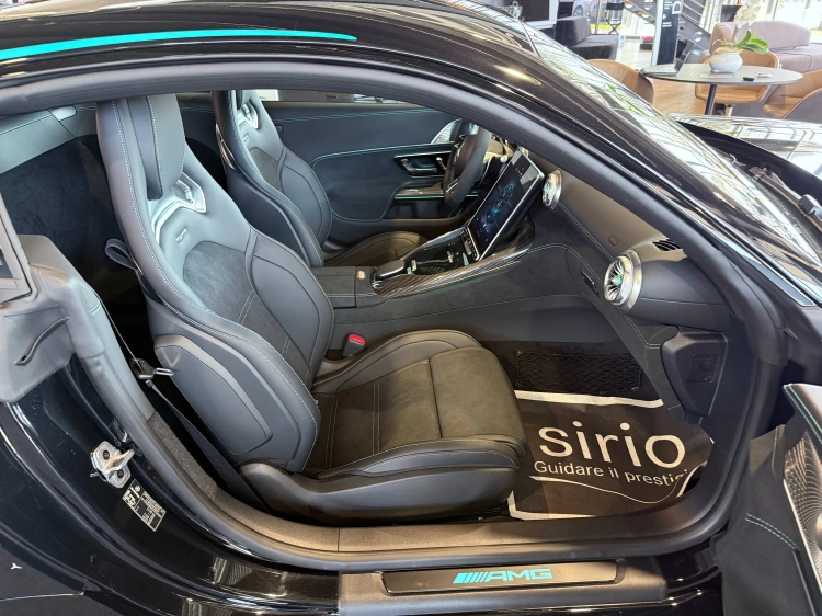 28 - Mercedes AMG GT Coupé Mercedes-AMG GT 63 PRO 4MATIC+ Motorsport Collectors Edition