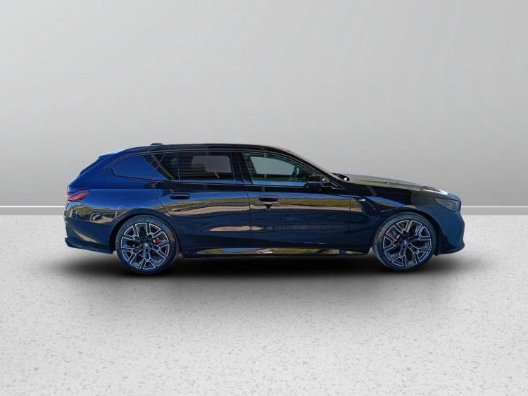 3 - BMW Serie 5 520d Touring 48V xdrive MSport Pro auto