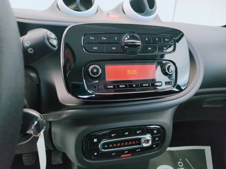 13 - smart fortwo Fortwo 1.0 Youngster 71cv my18