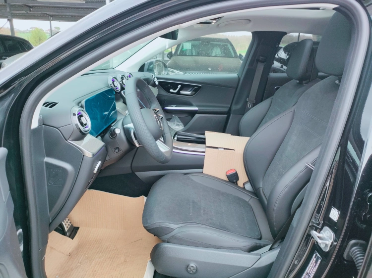 11 - Mercedes-Benz GLC 300 de 4Matic Plug-in Hybrid Coupe