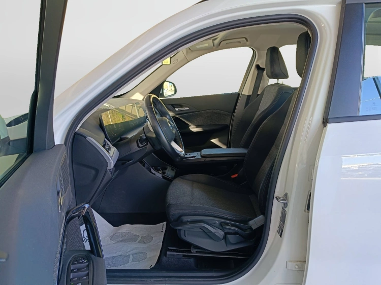 8 - BMW X1 X1 sdrive18d X-Line auto