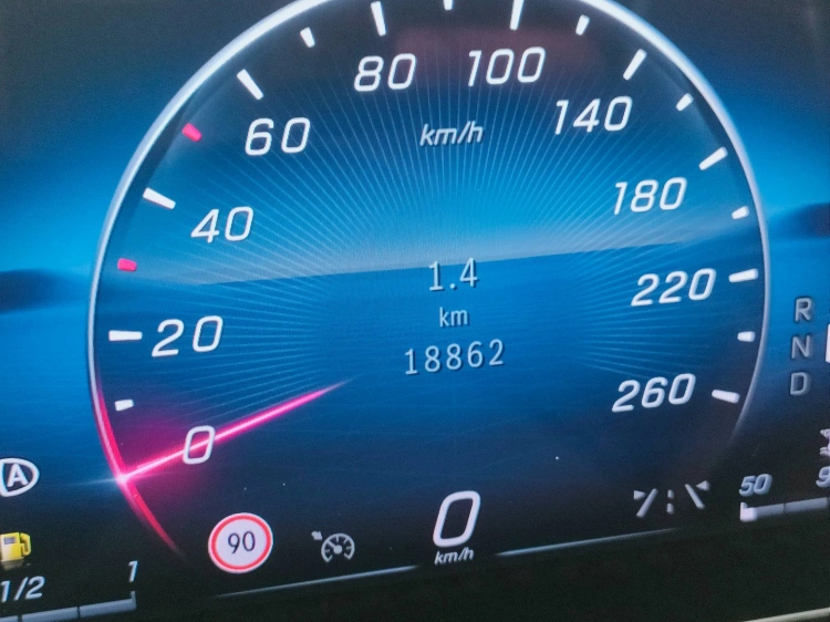 19 - Mercedes-Benz CLA Shooting Brake 180 d Advanced auto