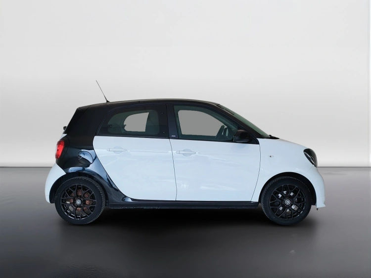 4 - smart forfour Forfour 0.9 t Superpassion 90cv twinamic