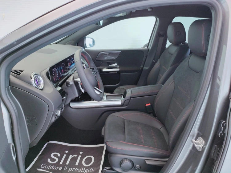 18 - Mercedes-Benz Classe B 180 d AMG Line Advanced Plus auto