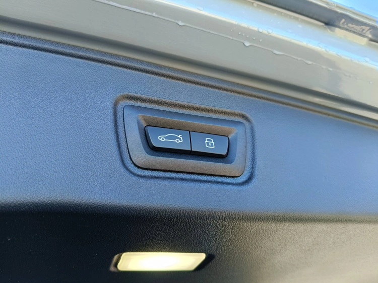 15 - BMW Serie 5 520d Touring 48V xdrive MSport Pro auto