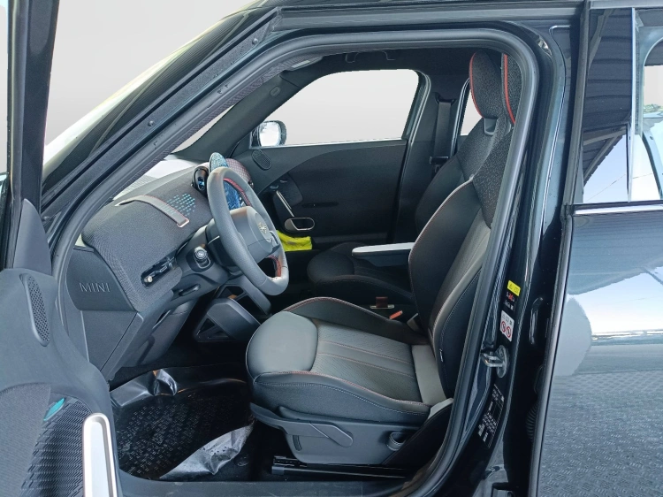 8 - MINI Aceman ACEMAN E