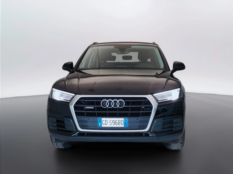 2 - Audi Q5 Q5 40 2.0 tdi mhev Business quattro 204cv s-tronic