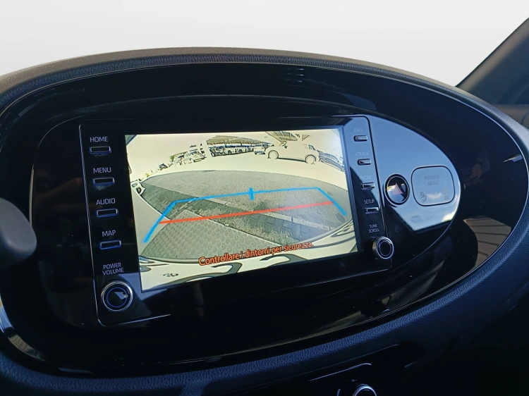 14 - Toyota Aygo X Aygo X 1.0 Trend 72cv