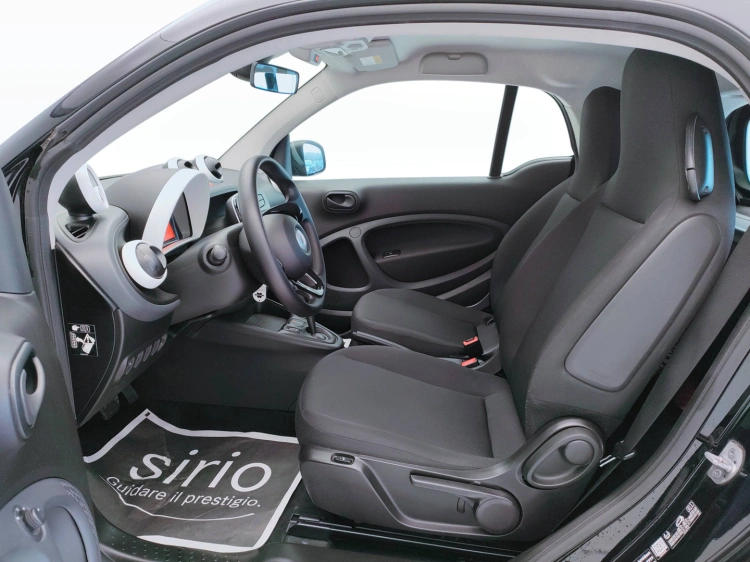 9 - smart fortwo Fortwo eq Pulse 4,6kW