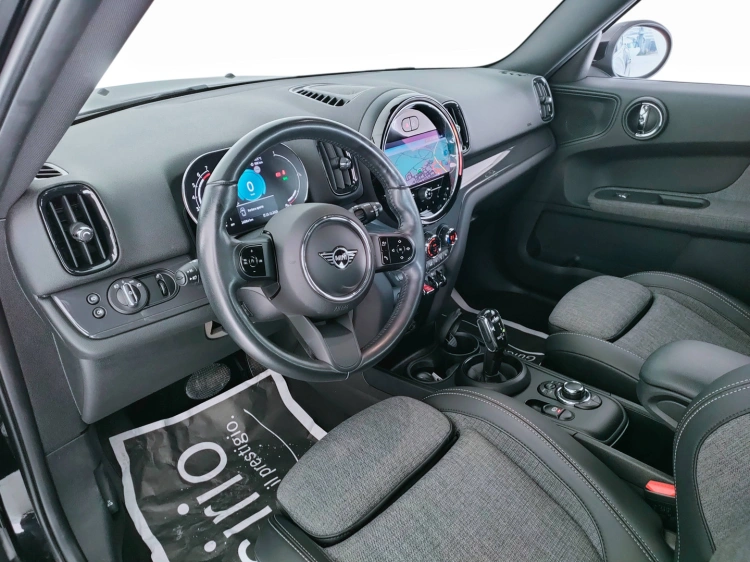 14 - MINI Countryman Mini Countryman 1.5 One Hype auto