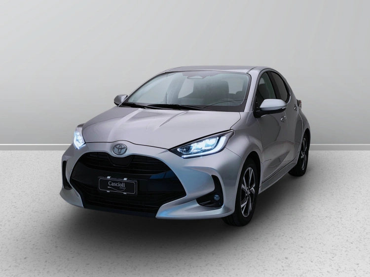 1 - Toyota Yaris Yaris 1.5h Trend