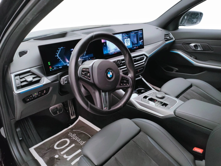13 - BMW Serie 3 318d Touring mhev 48V Msport auto