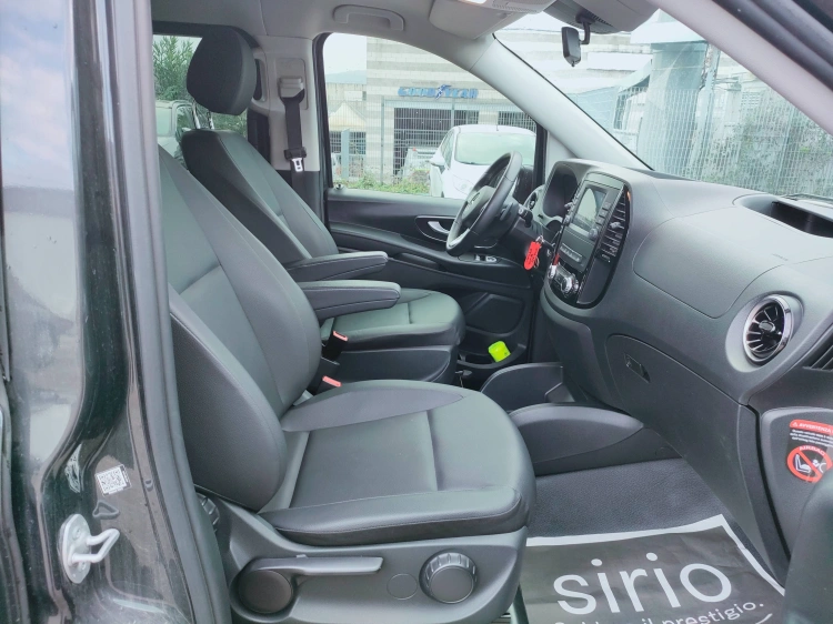 12 - Mercedes Vans Vito III 119 vito 119 cdi long mixto auto my20