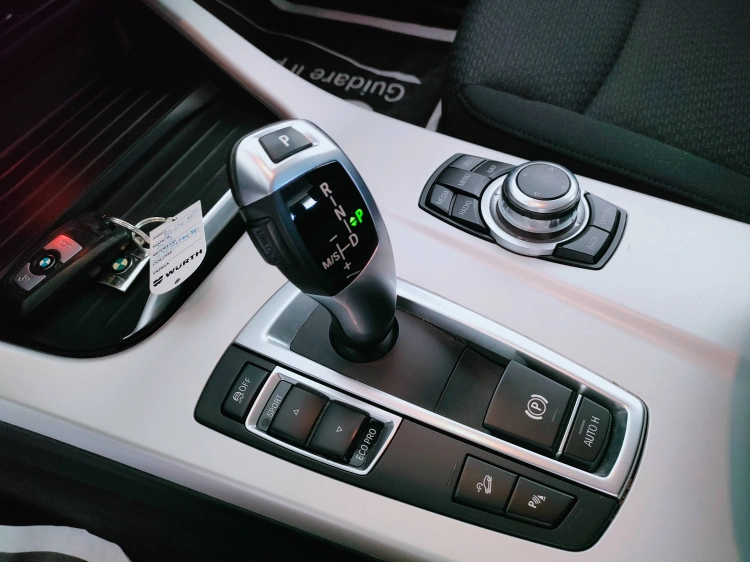 13 - BMW X3 X3 xdrive20d auto