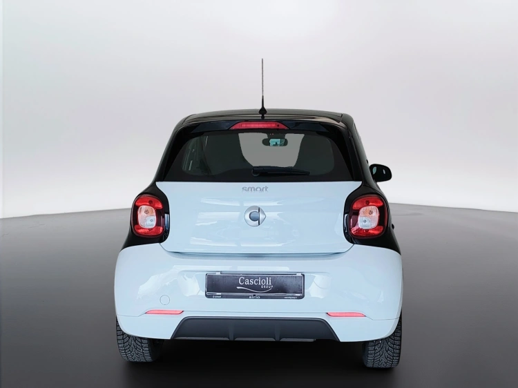 6 - smart forfour Forfour 0.9 t Superpassion 90cv twinamic