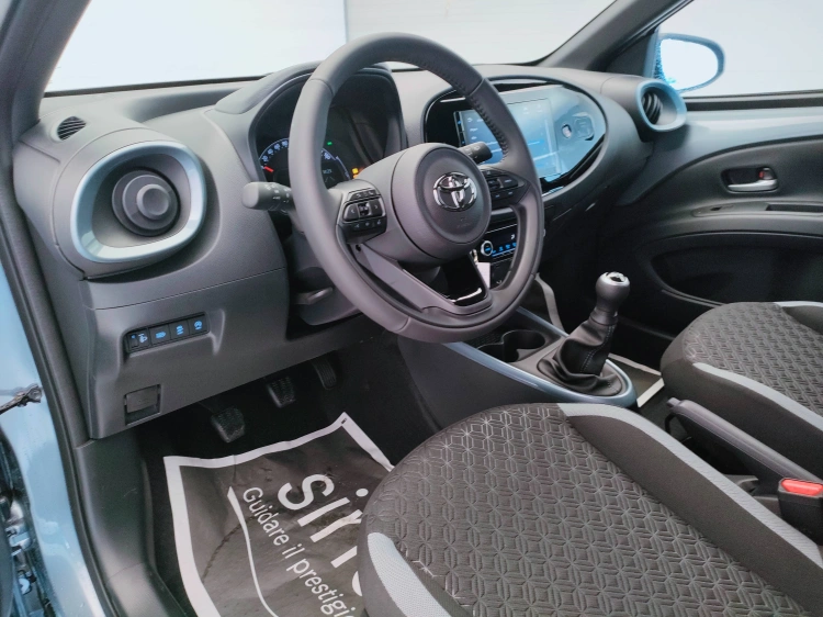 11 - Toyota AYGO X AYGO X 10B MT TREND MY24