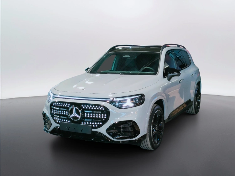 1 - Mercedes-Benz GLB 250+ con tecnologia EQ