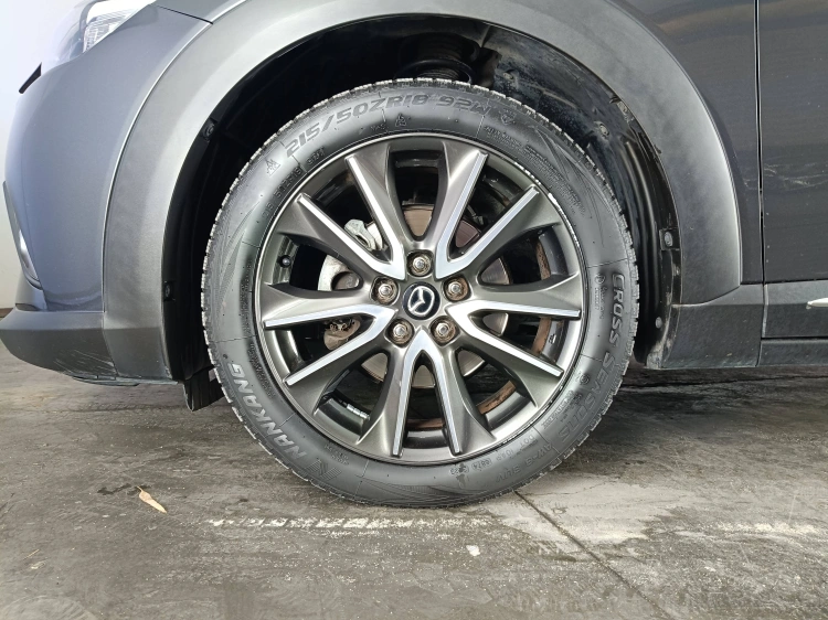 15 - Mazda CX CX-3 1.5d Exceed 2wd 105cv
