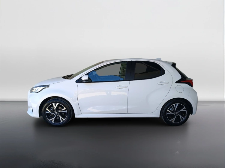 3 - Toyota Yaris Yaris 1.5h Trend