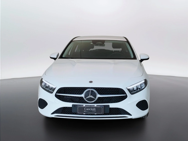2 - Mercedes-Benz Classe A 180 d Advanced auto