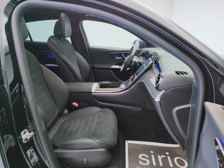 10 - Mercedes-Benz GLC 220 d AMG Line Premium Plus 4matic auto