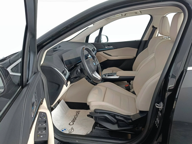 9 - BMW Serie 2 218d Active Tourer Luxury auto