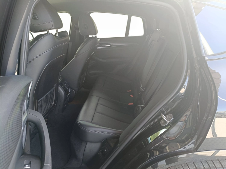 9 - BMW X4 X4 xdrive20d mhev 48V Msport auto