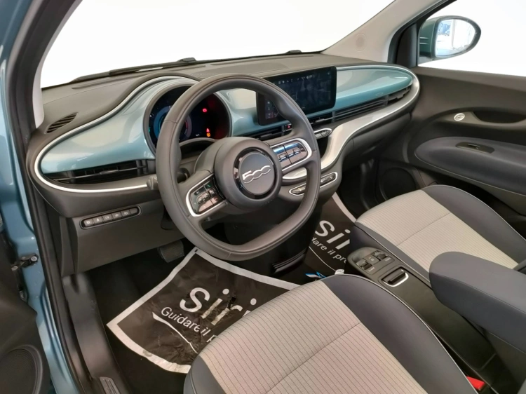 14 - Fiat 500e 500e Cabrio 42 kWh Icon