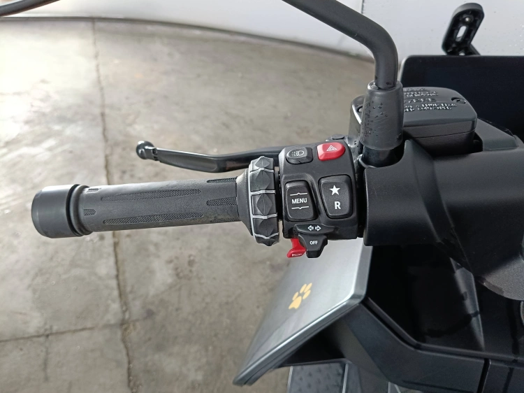 6 - BMW Motorrad C Scooter CE 04 15kw Abs