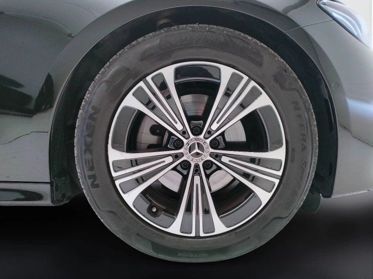 8 - Mercedes-Benz Classe E SW 220 d Advanced auto