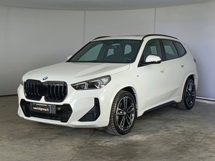 1 - BMW X1 X1 sdrive18d MSport auto