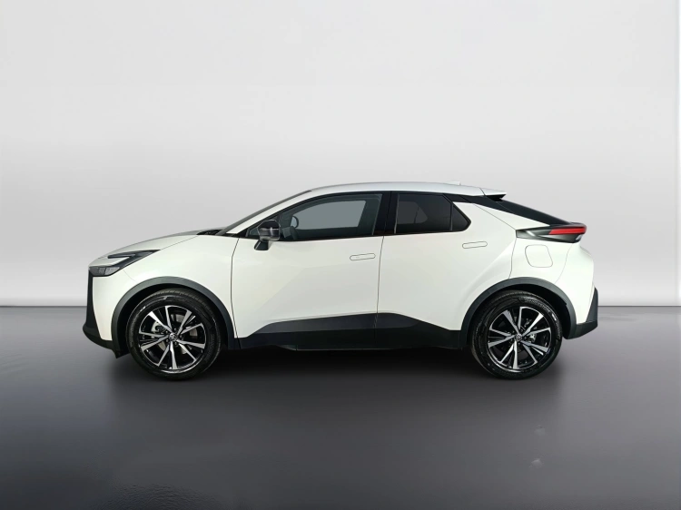 6 - Toyota C-HR C-HR 2.0 phev Trend eco fwd e-cvt