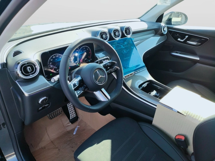 9 - Mercedes-Benz GLC 220 d 4MATIC
