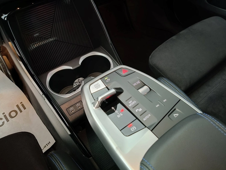 16 - BMW X1 X1 sdrive18d MSport auto