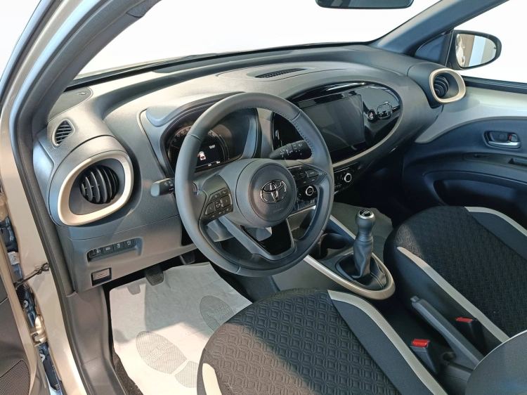 7 - Toyota Aygo X AYGO X 10B MT TREND MY24