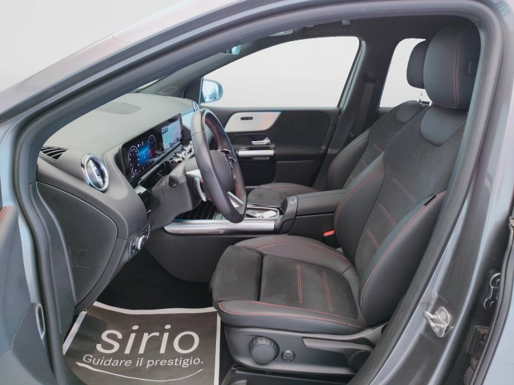 15 - Mercedes-Benz Classe B 180 d AMG Line Advanced Plus auto