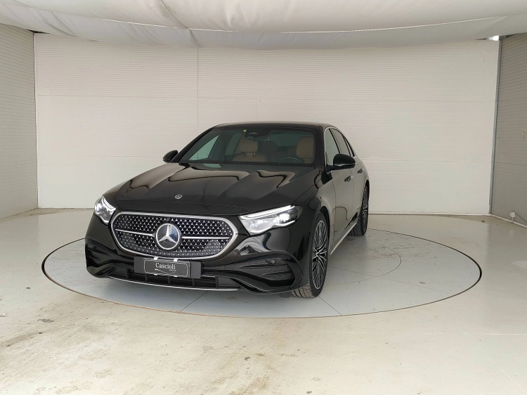1 - Mercedes-Benz Classe E 220 d AMG Line Advanced Plus auto